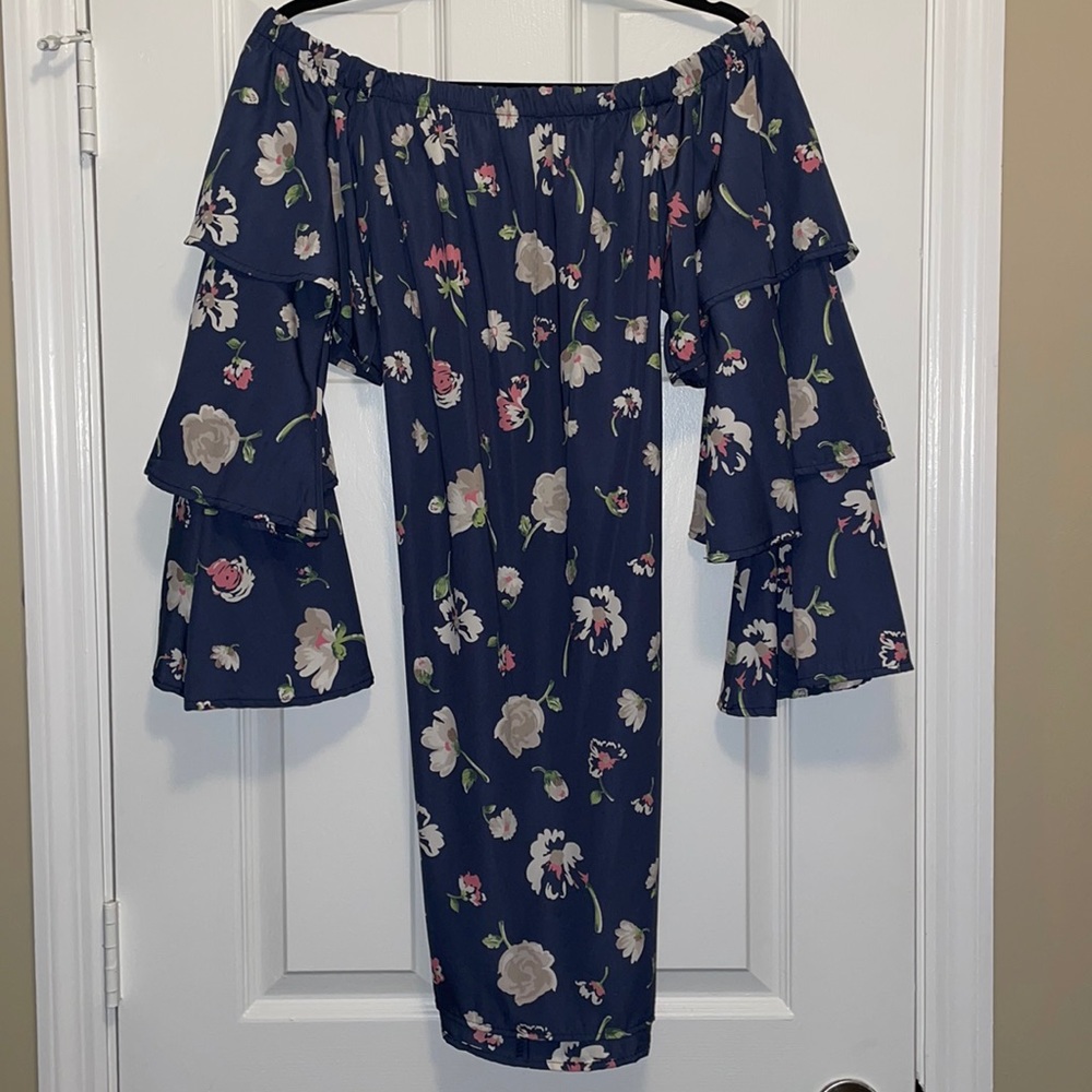 Off shoulder floral mini dress
